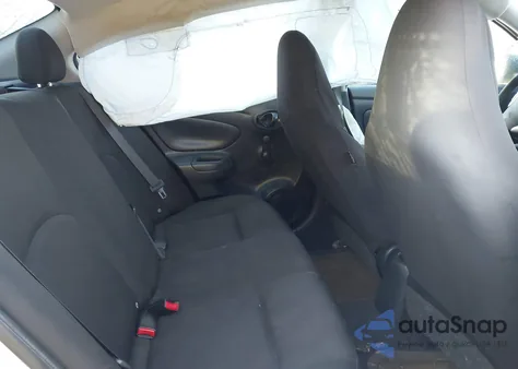 2015 Nissan Versa 1.6 S+ из США, поврежденный, VIN 3N1CN7AP6FL952678